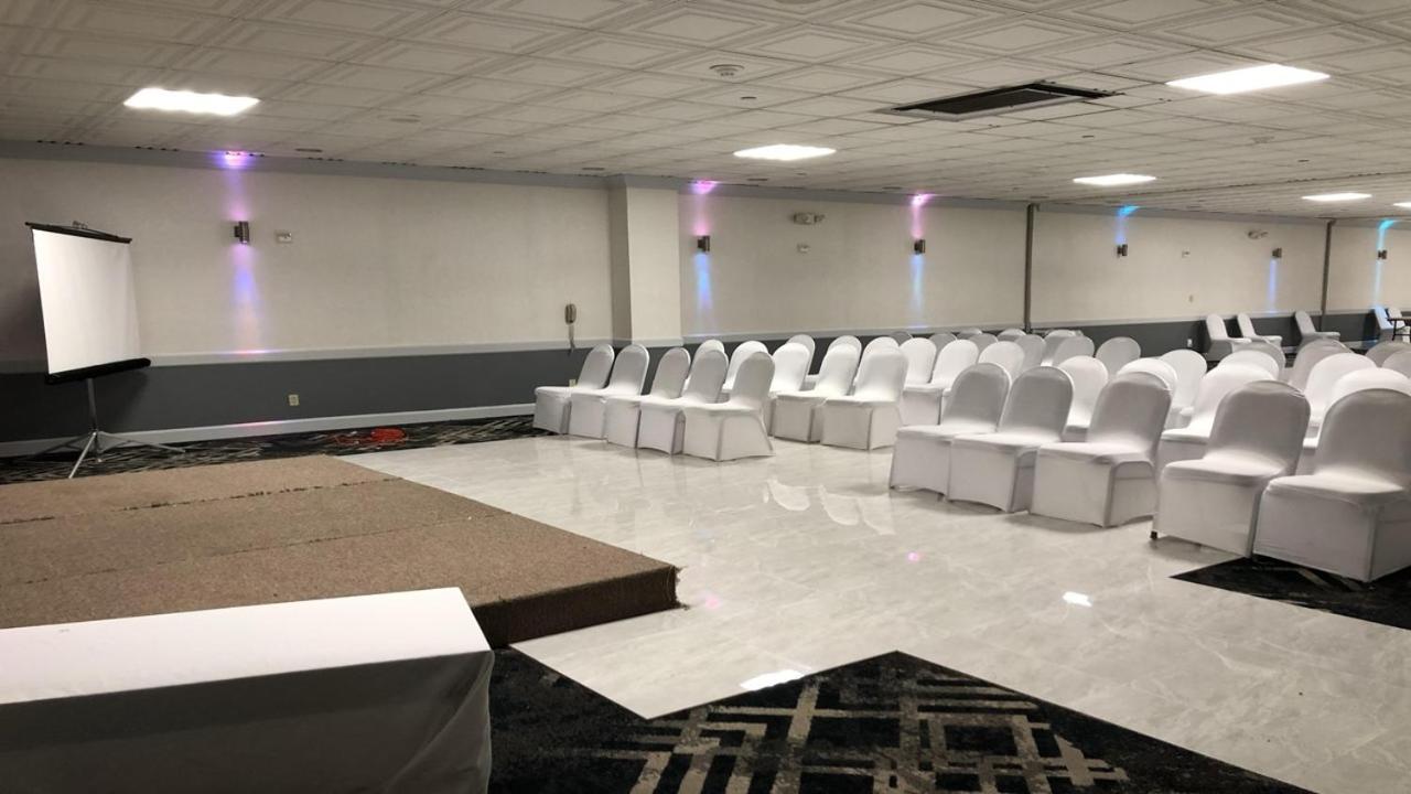 Holiday Inn Hazlet By Ihg Екстериор снимка